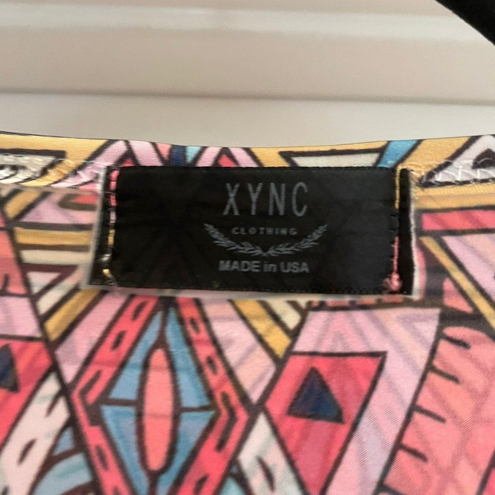 XYNC Tank Tops Multicolor Medium - Picture 3 of 3